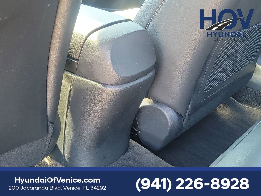 Certified 2023 Hyundai Elantra Limited image 21