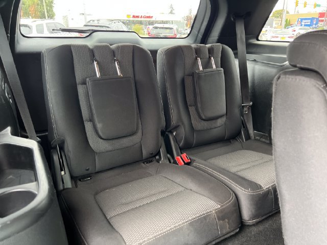 Used 2018 Ford Explorer XLT w/ Equipment Group 201A AWD/4WD image 13