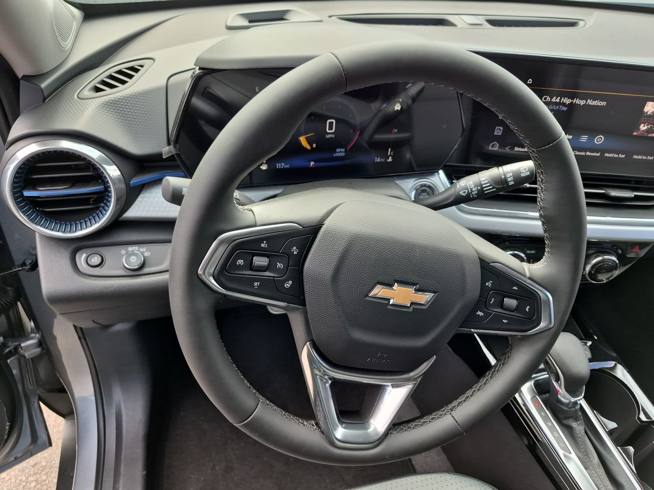 New 2026 Chevrolet Trax LT w/ Driver Confidence Package FWD image 11