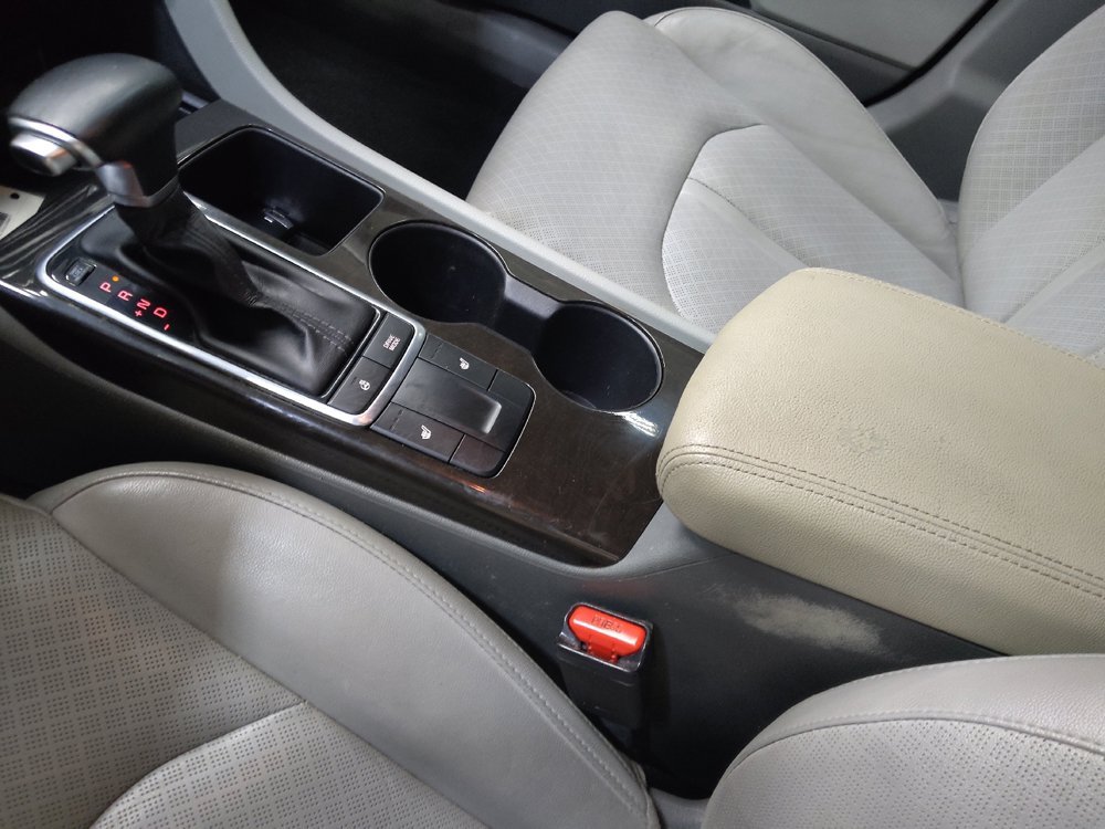Used 2016 Kia Optima EX FWD image 26