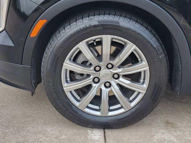 Used 2023 Cadillac XT4 Premium Luxury FWD image 10