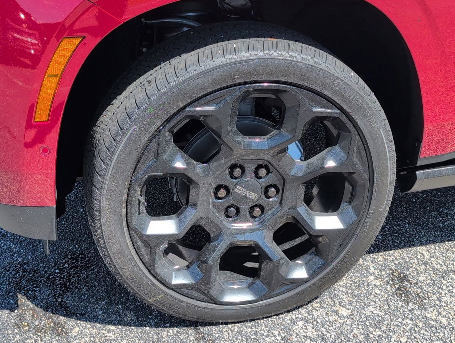 New 2026 GMC Yukon Denali w/ Denali Reserve Package image 11