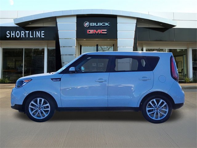 Used 2018 Kia Soul + image 6