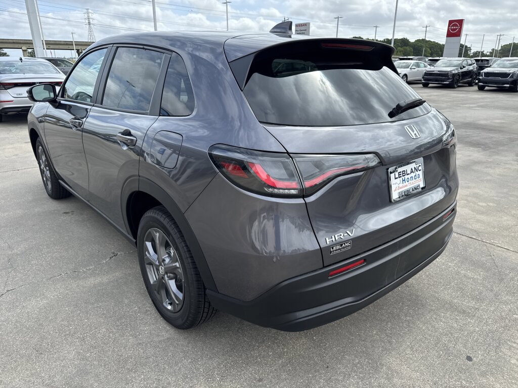 New 2026 Honda HR-V LX image 7