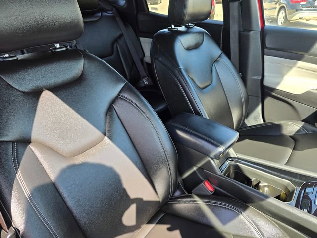 Used 2025 Jeep Compass Limited AWD/4WD image 21