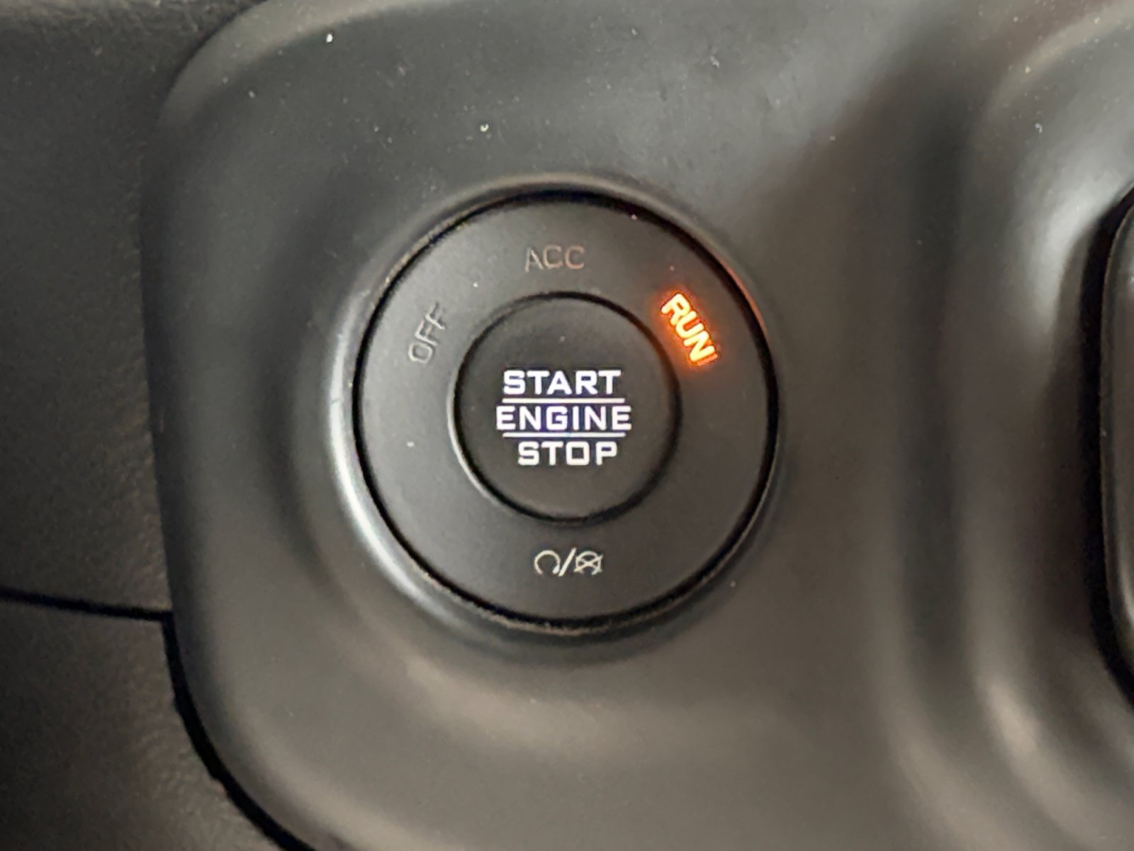 Used 2018 Jeep Wrangler Rubicon AWD/4WD image 19