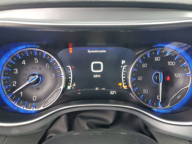 New 2026 Chrysler Pacifica Limited w/ Uconnect Theater Family Group image 12