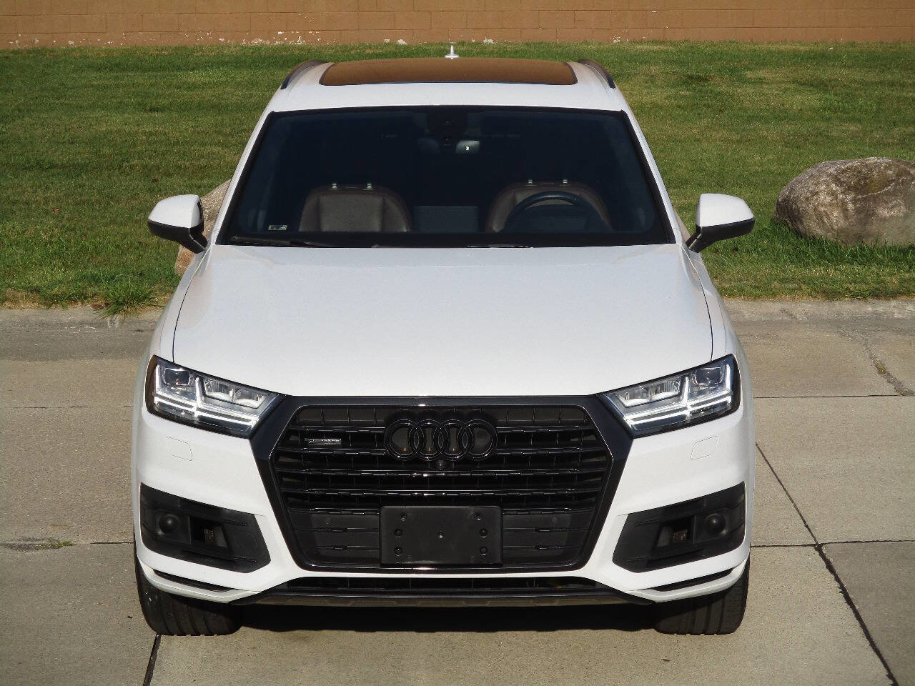 Used 2017 Audi Q7 3.0T Prestige w/ Prestige Package image 12