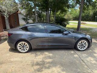 Used 2022 Tesla Model 3 Standard Range RWD image 3