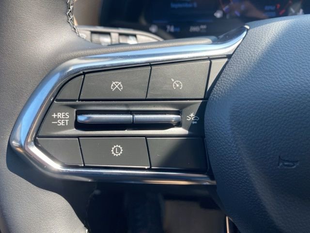 New 2026 Chevrolet Equinox ACTIV w/ Convenience Package III AWD/4WD image 9