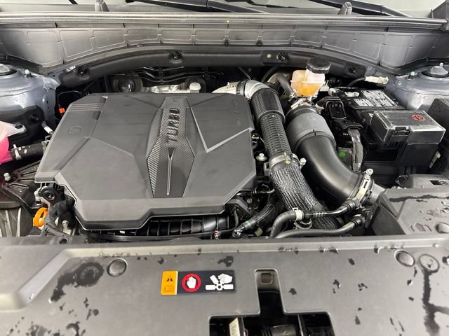 Used 2025 Hyundai Santa Fe SE AWD/4WD image 17
