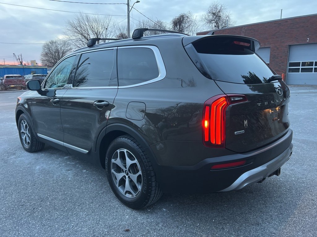 Used 2020 Kia Telluride EX w/ Towing Package image 3
