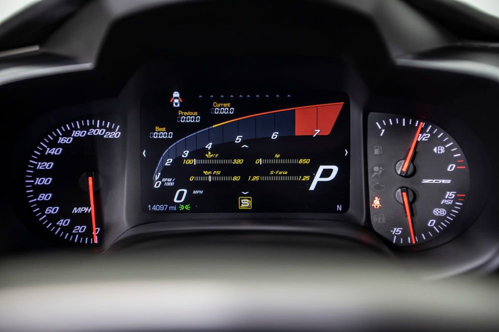 Used 2016 Chevrolet Corvette Z06 w/ Z07 Performance Package RWD image 23