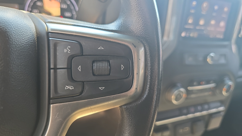 Used 2022 Chevrolet Silverado 2500 Custom w/ Custom Value Package AWD/4WD image 23