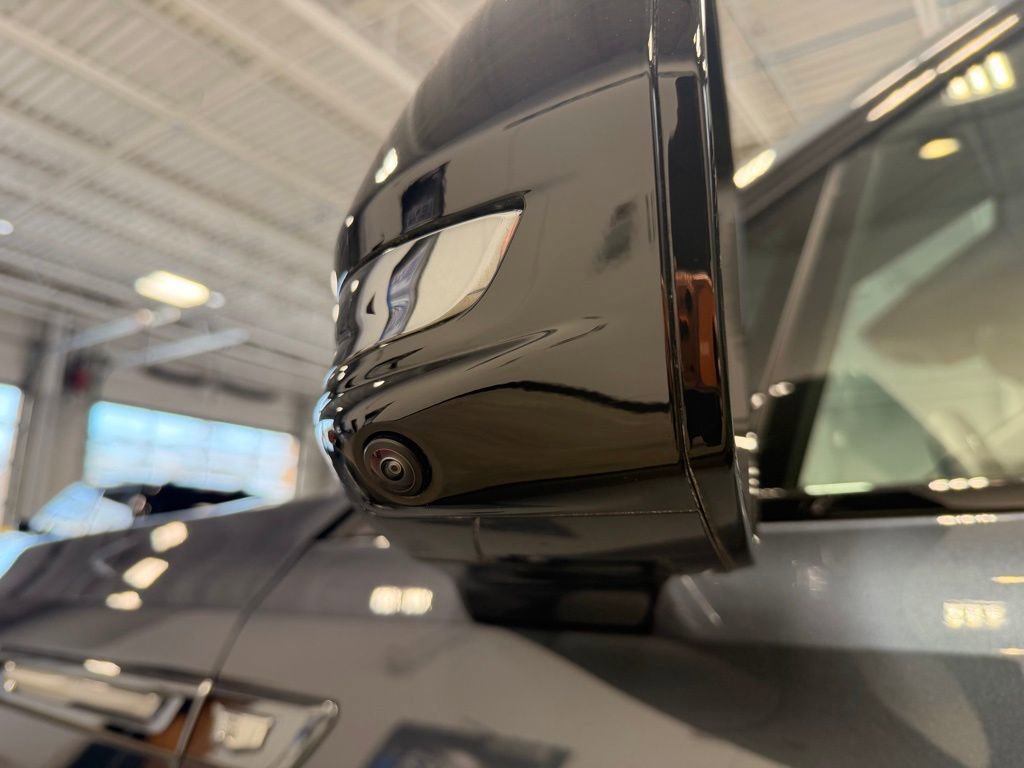 Used 2026 Cadillac Escalade IQL Sport 1 image 14