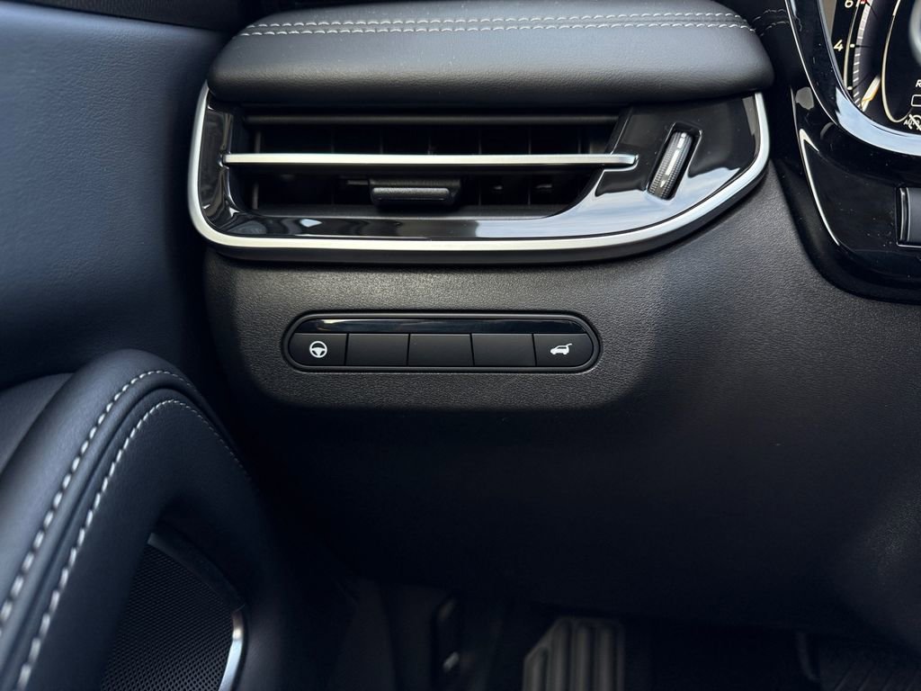 Certified 2025 INFINITI QX60 Luxe w/ Cargo Package image 24