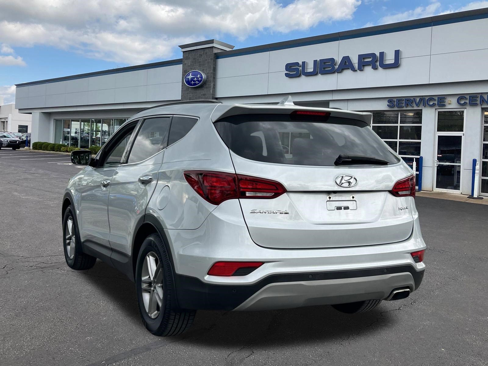 Used 2018 Hyundai Santa Fe Sport w/ 2.4L Tech Package 04 FWD image 5