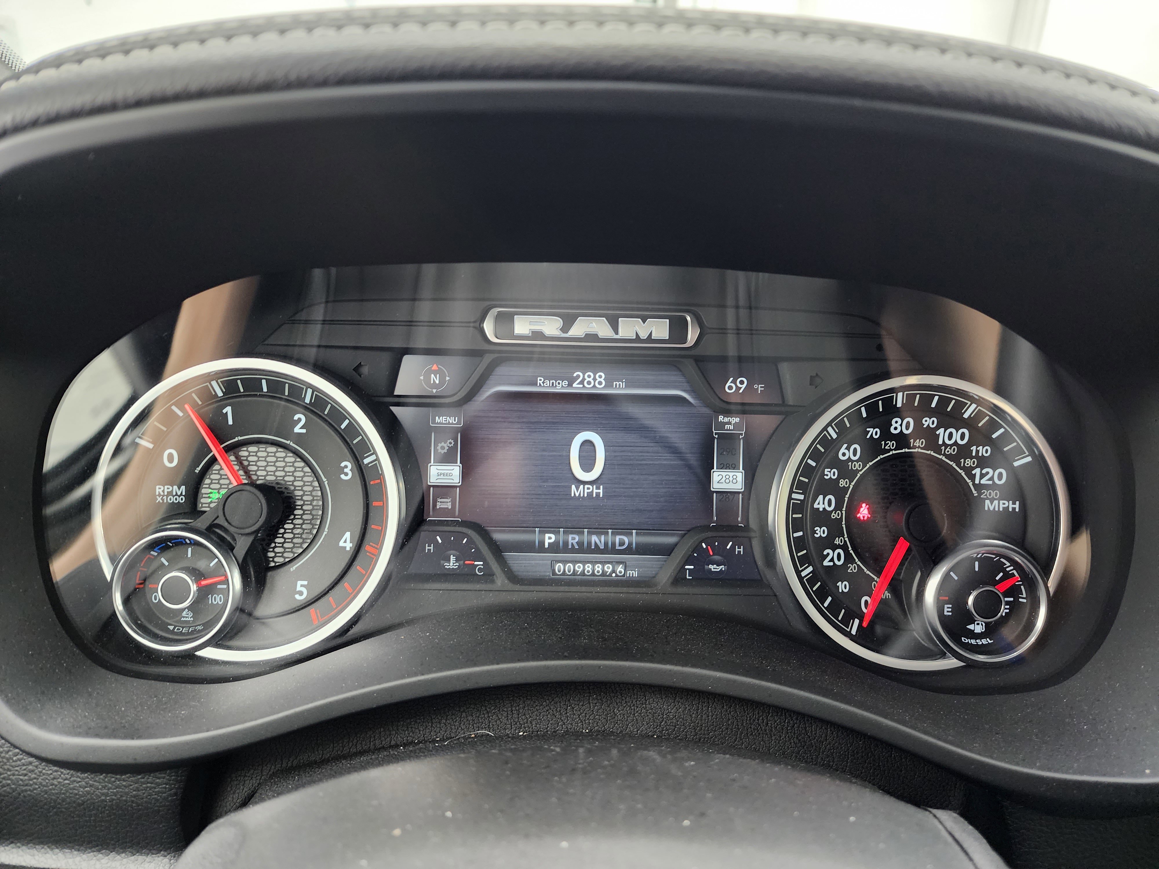 Used 2024 RAM 2500 Laramie w/ Night Edition image 10