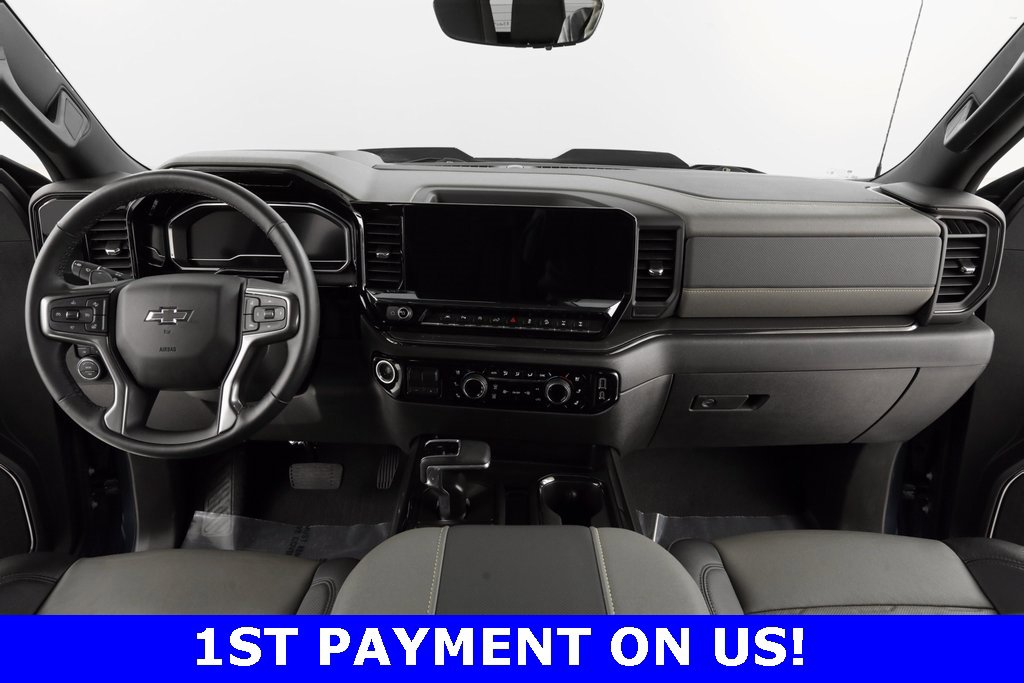 Used 2024 Chevrolet Silverado 1500 ZR2 w/ Technology Package image 2