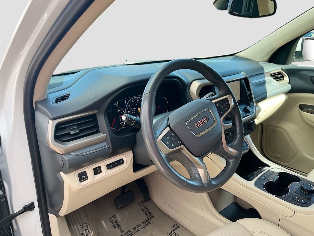 Used 2022 GMC Acadia Denali image 9
