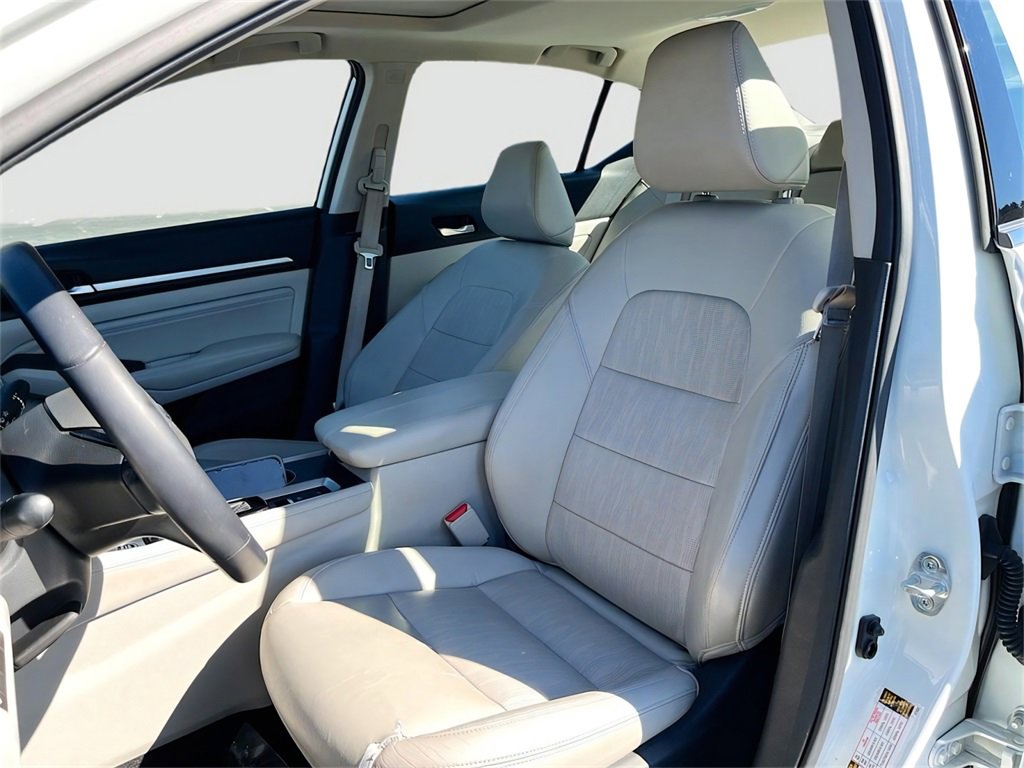 Used 2019 Nissan Altima 2.5 Platinum image 29