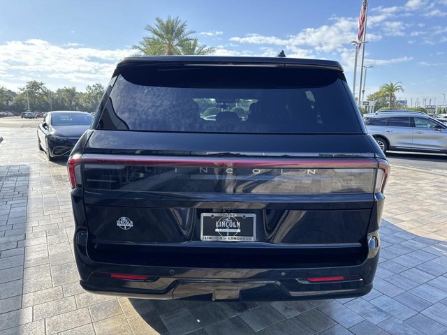 New 2025 Lincoln Navigator L Black Label image 3