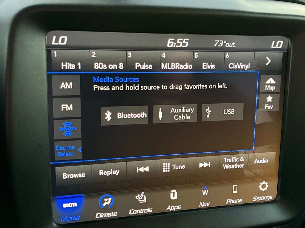 Used 2023 Jeep Renegade Latitude w/ Premium Group AWD/4WD image 28