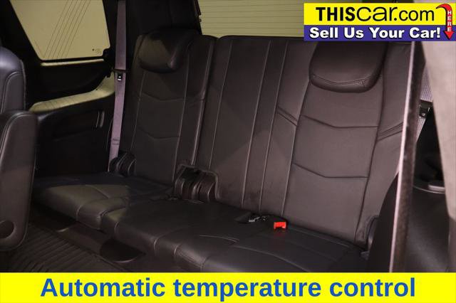 Used 2017 Cadillac Escalade Platinum image 22