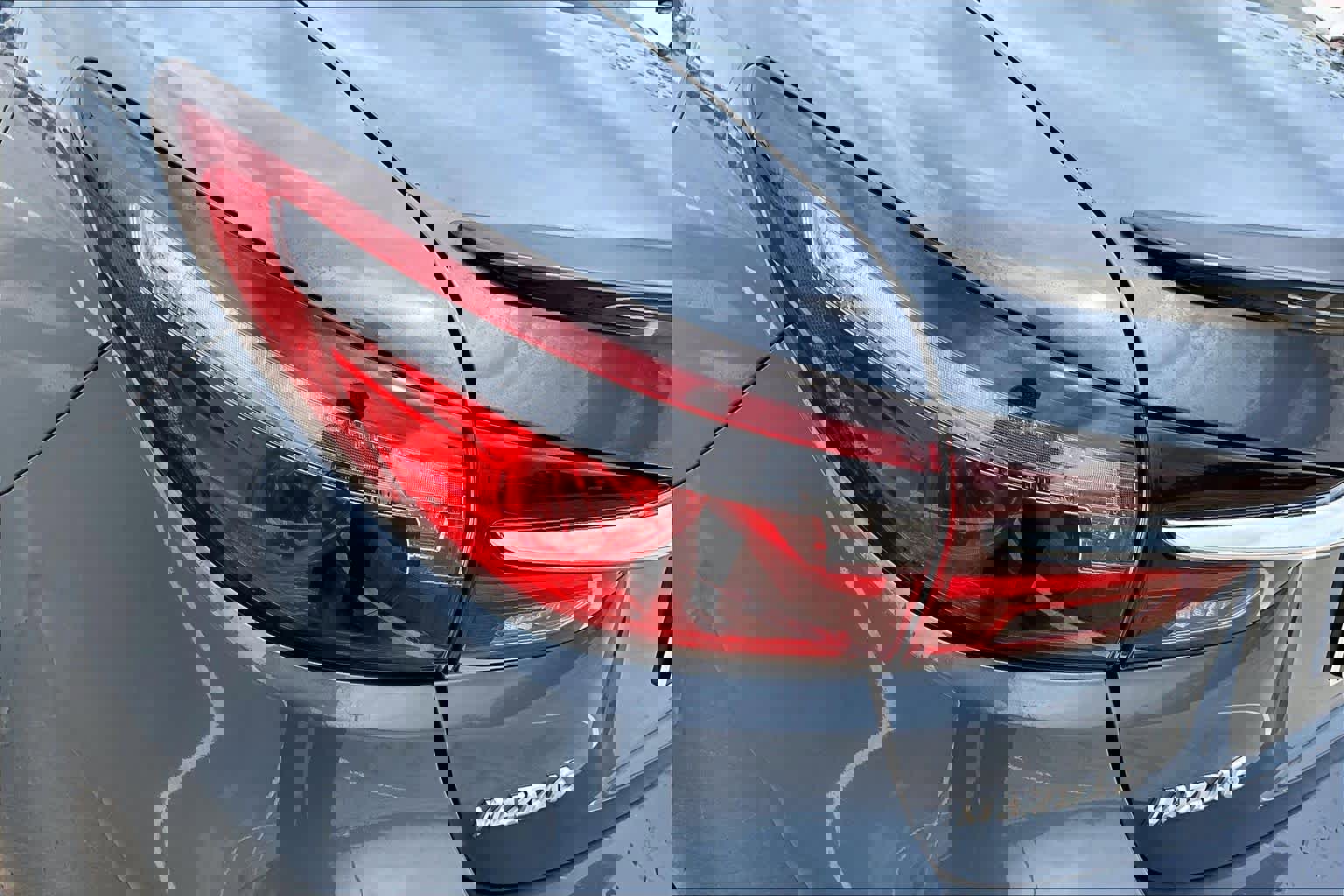 Used 2021 MAZDA MAZDA6 Carbon Edition image 29