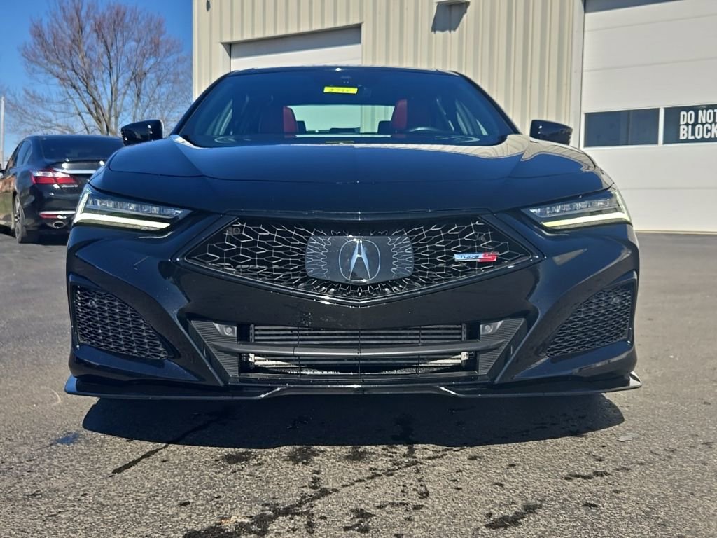 Used 2023 Acura TLX Type S image 2