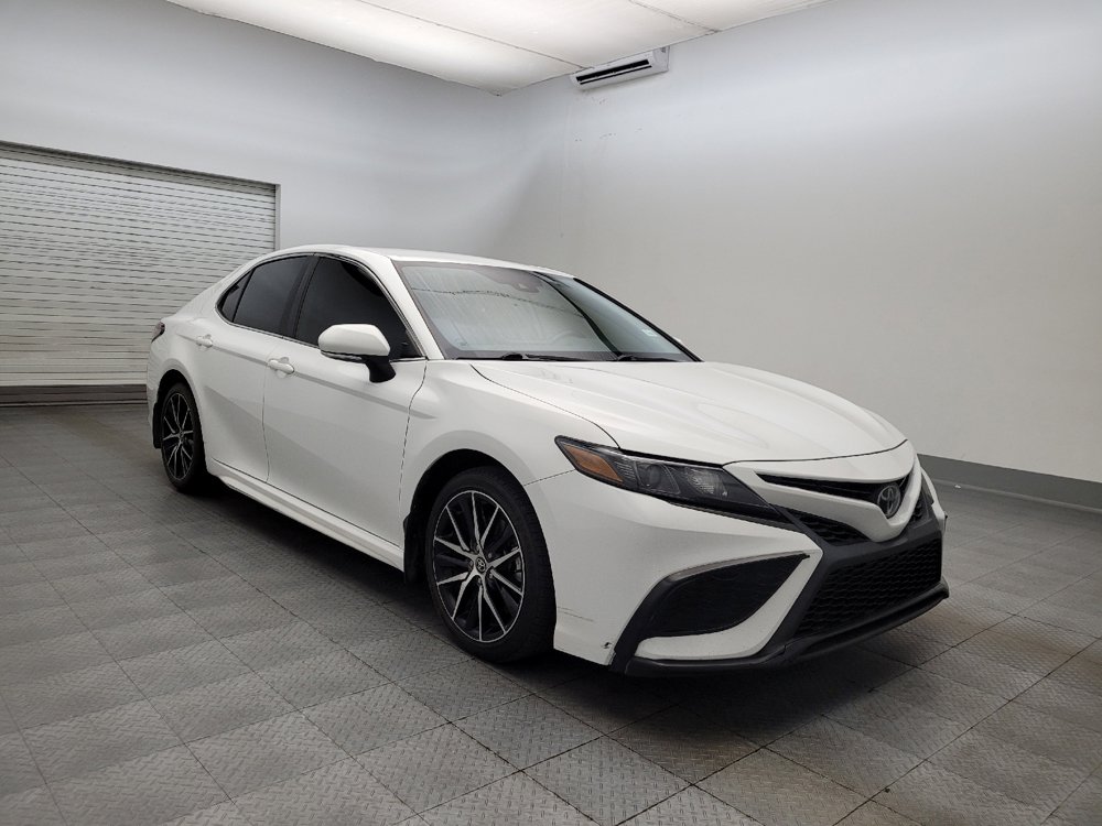 Used 2022 Toyota Camry SE image 13