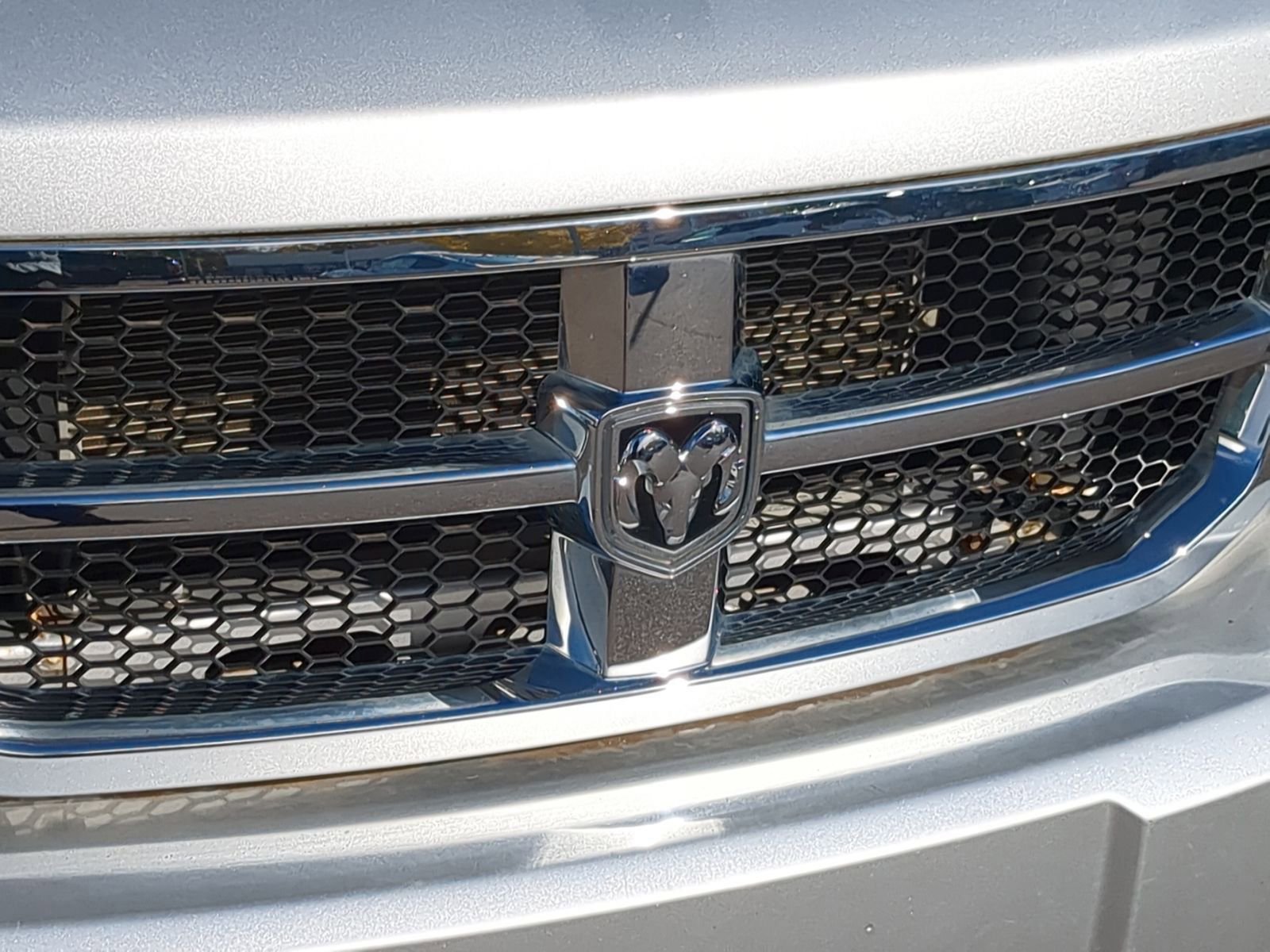 Used 2011 Dodge Dakota ST image 14