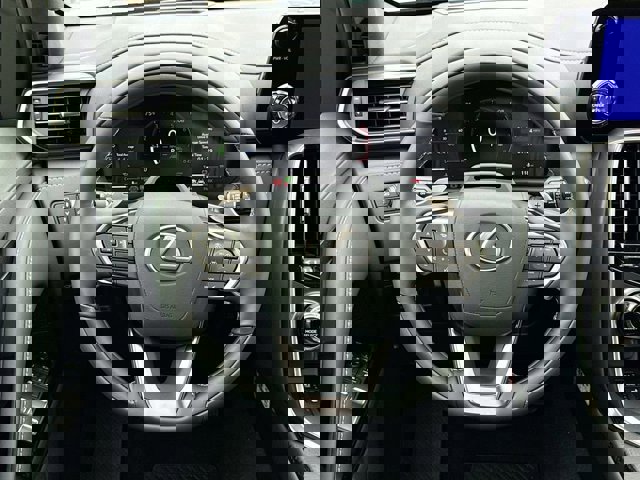 New 2026 Lexus LX 700h Luxury image 37