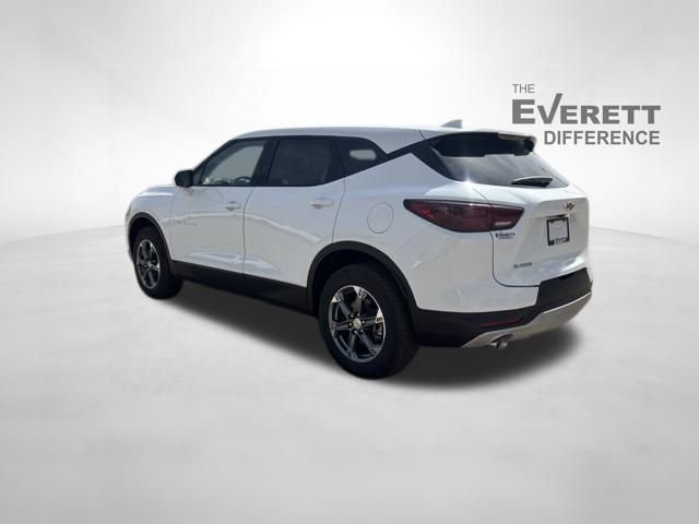 New 2026 Chevrolet Blazer LT FWD image 5
