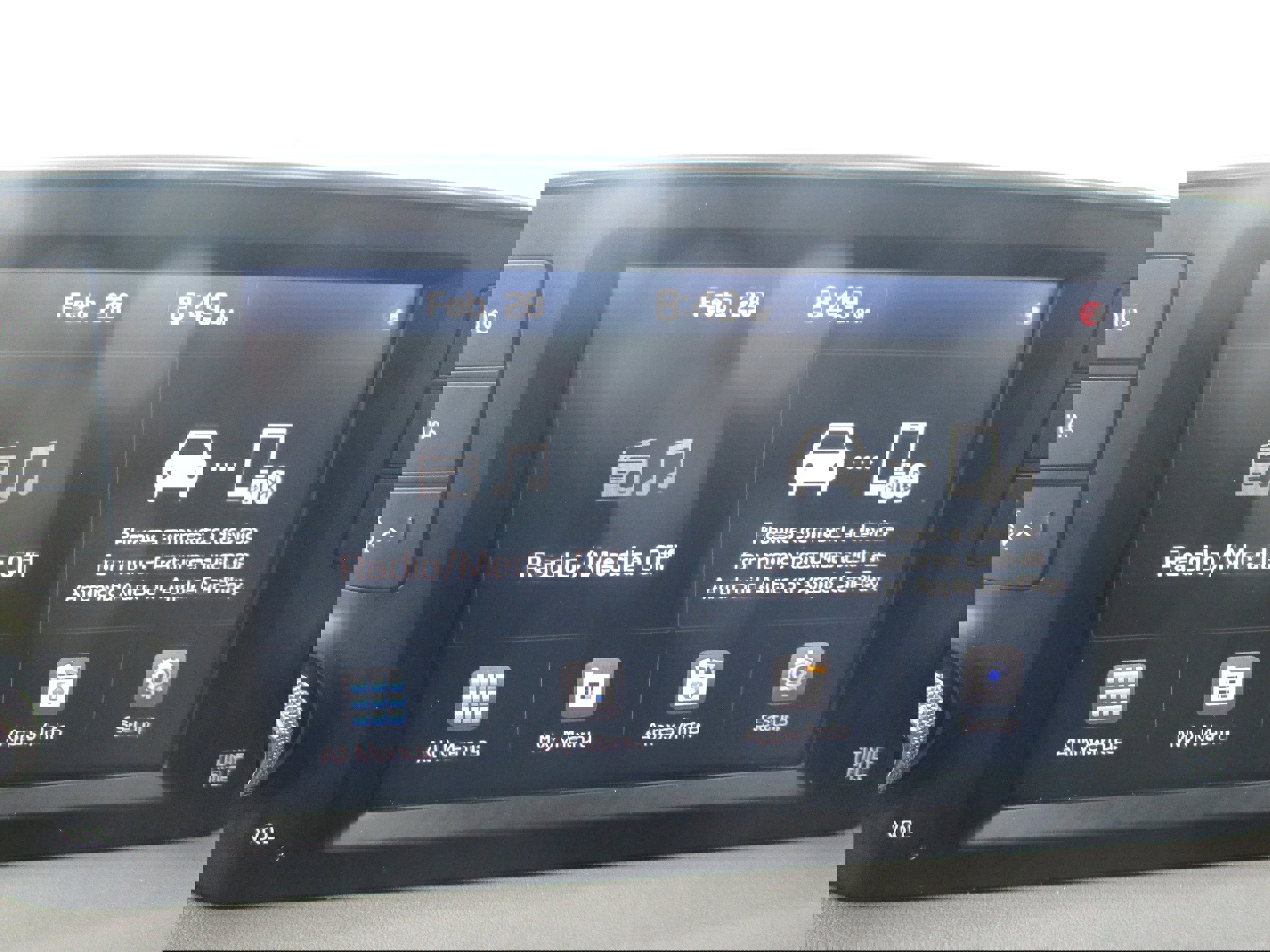 Used 2020 Hyundai Santa Fe SEL w/ Convenience + Premium Package image 22