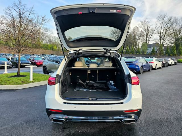 New 2026 Mercedes-Benz GLC 300 4MATIC image 9