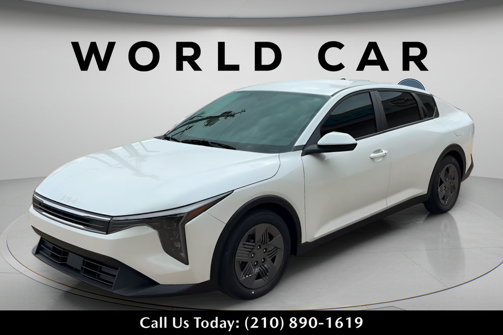 New 2026 Kia K4 FWD image 3