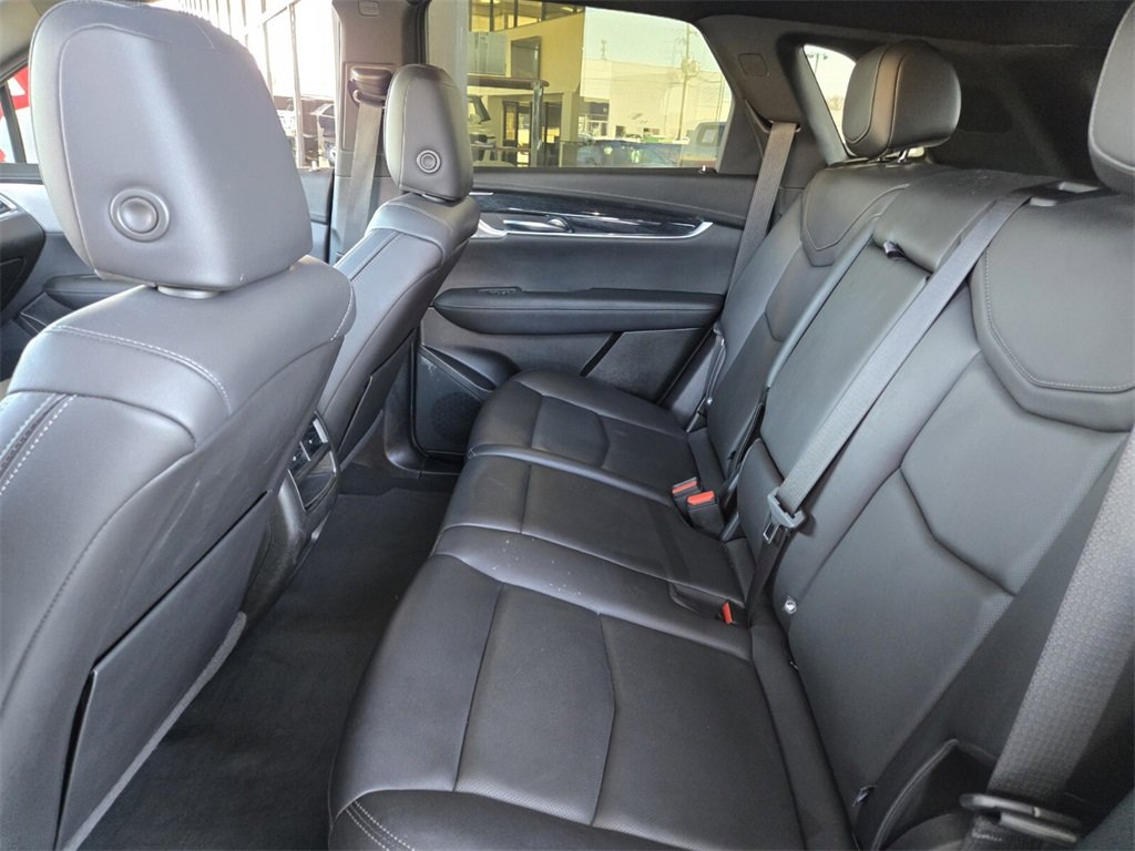 Used 2023 Cadillac XT5 Premium Luxury image 10