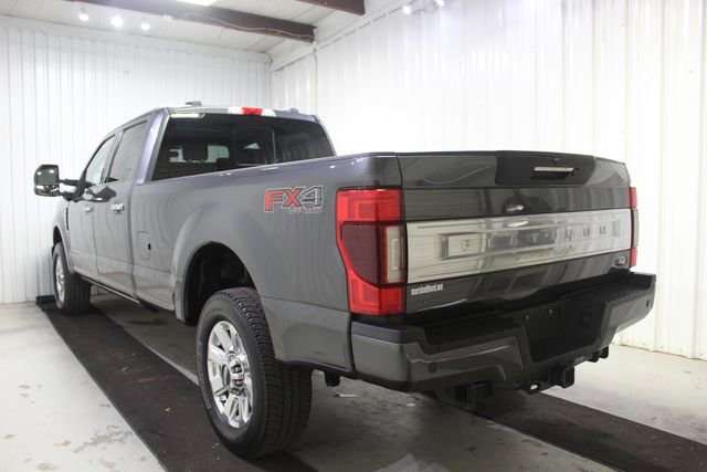 Used 2020 Ford F250 Platinum w/ FX4 Off-Road Package AWD/4WD image 4