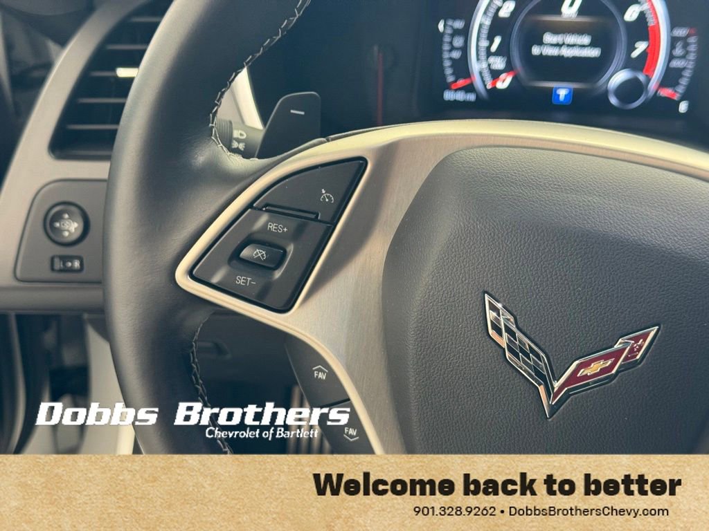 Used 2017 Chevrolet Corvette Stingray Coupe w/ Z51 1LT RWD image 18