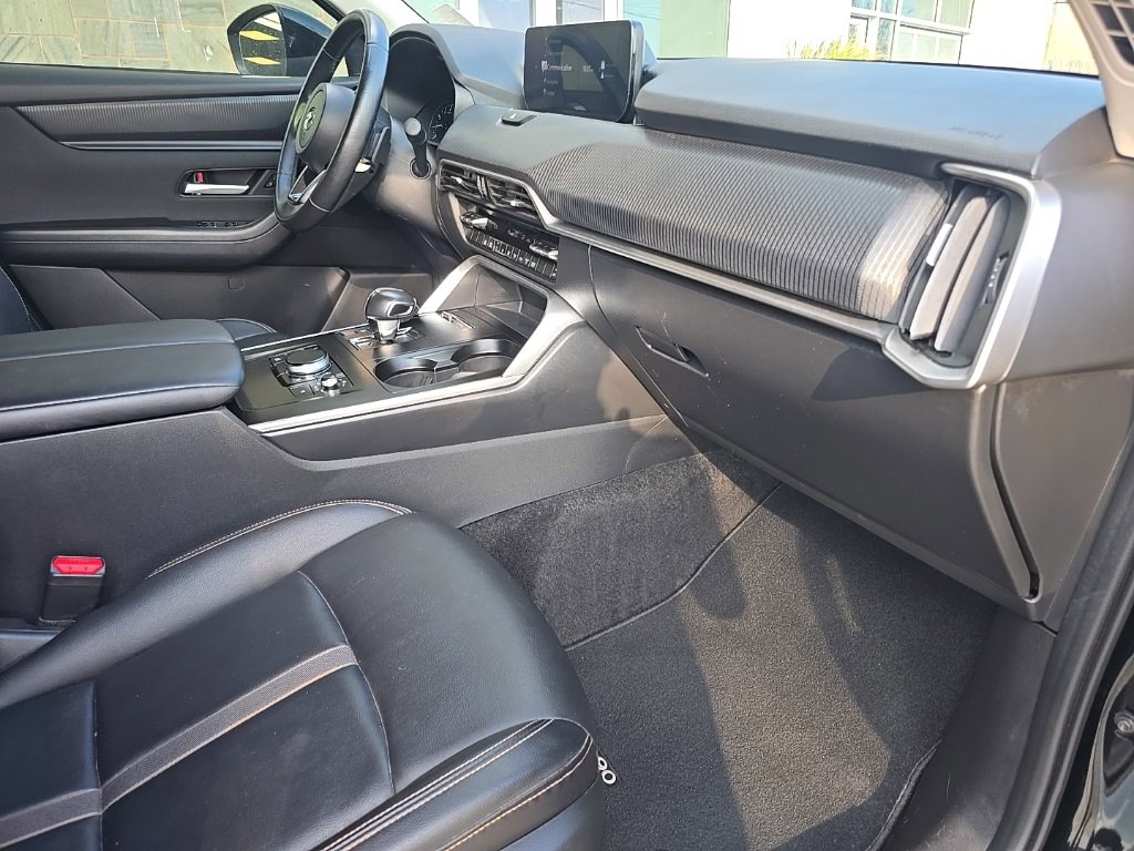 Used 2025 MAZDA CX-90 3.3 Turbo w/ Select Package image 28