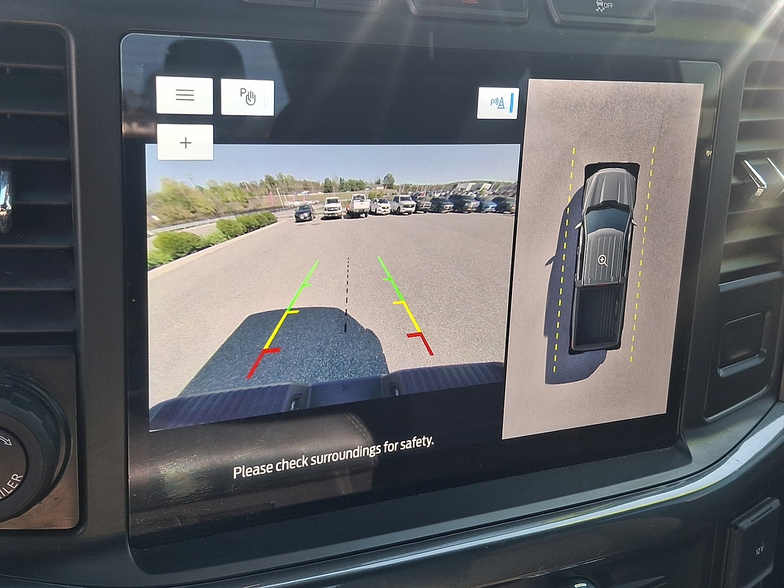 Certified 2023 Ford F150 XLT w/ Equipment Group 302A High image 18