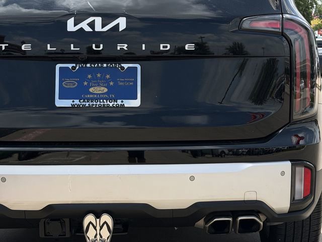 Used 2024 Kia Telluride EX w/ EX Captain's Chair Package FWD image 6