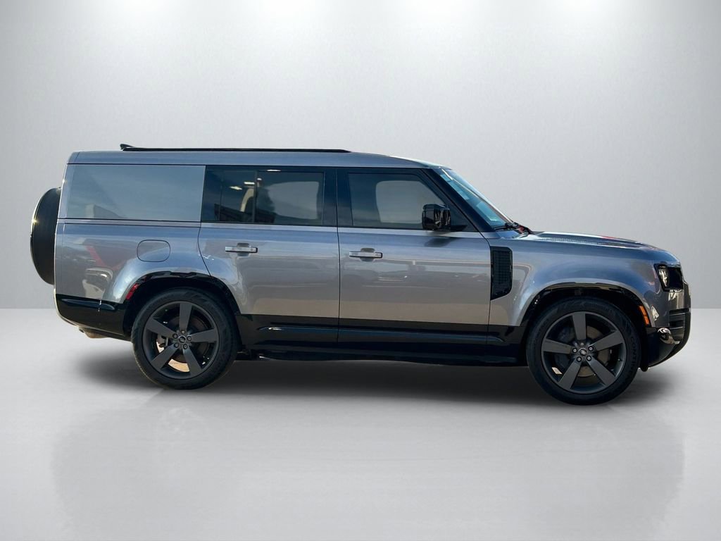 Used 2024 Land Rover Defender 130 Outbound AWD/4WD image 4