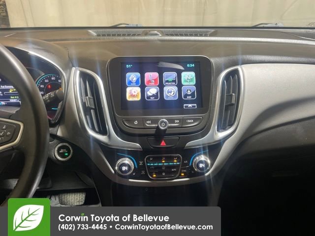 Used 2018 Chevrolet Equinox LT w/ Sun & Infotainment Package image 17