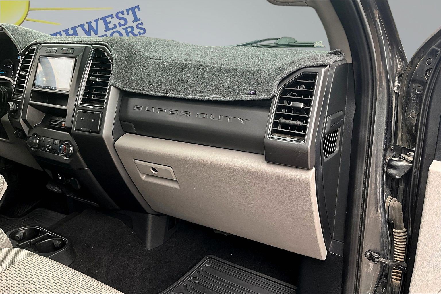 Used 2019 Ford F250 XLT w/ XLT Value Package AWD/4WD image 27