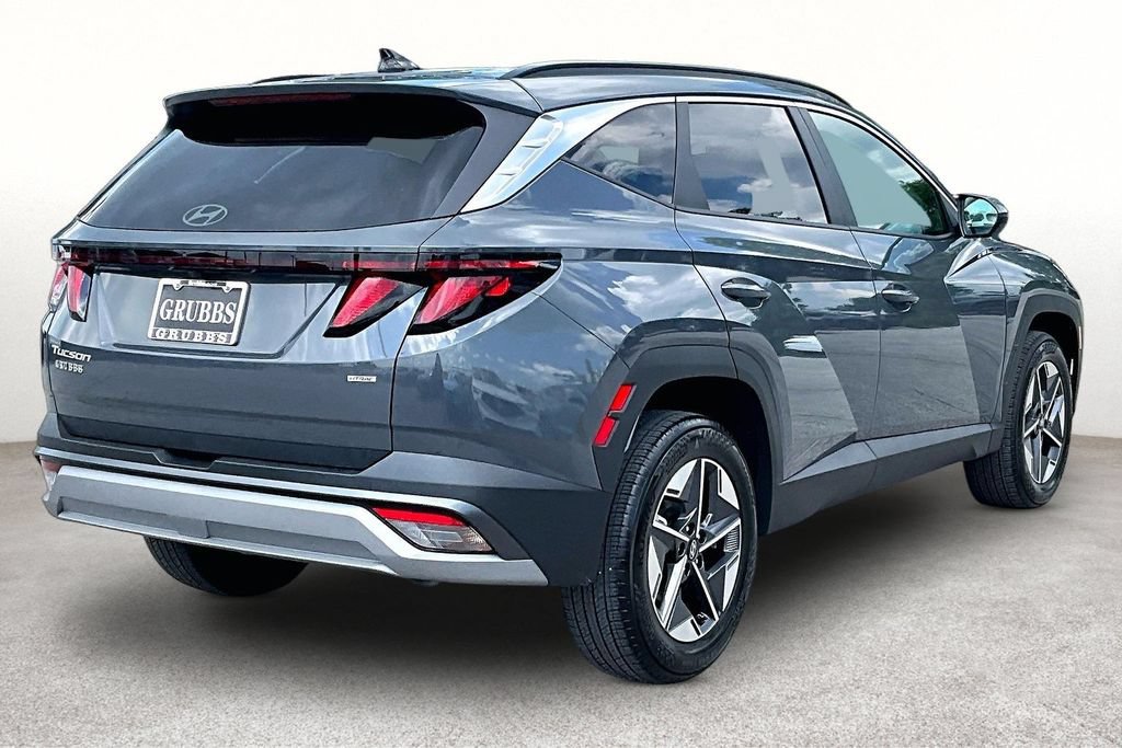 Used 2025 Hyundai Tucson SEL AWD/4WD image 2