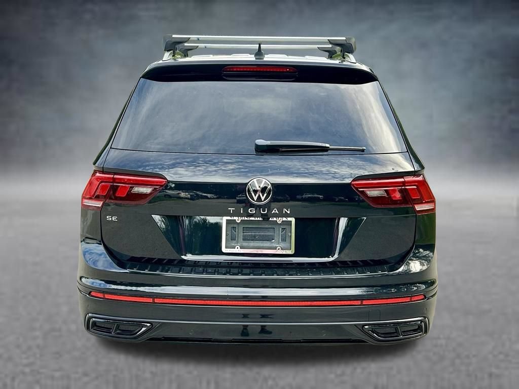 Certified 2023 Volkswagen Tiguan SE R-Line FWD image 6