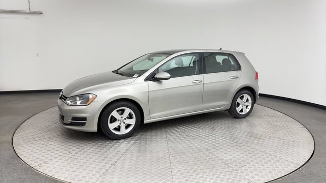 Used 2017 Volkswagen Golf Wolfsburg Edition FWD image 6