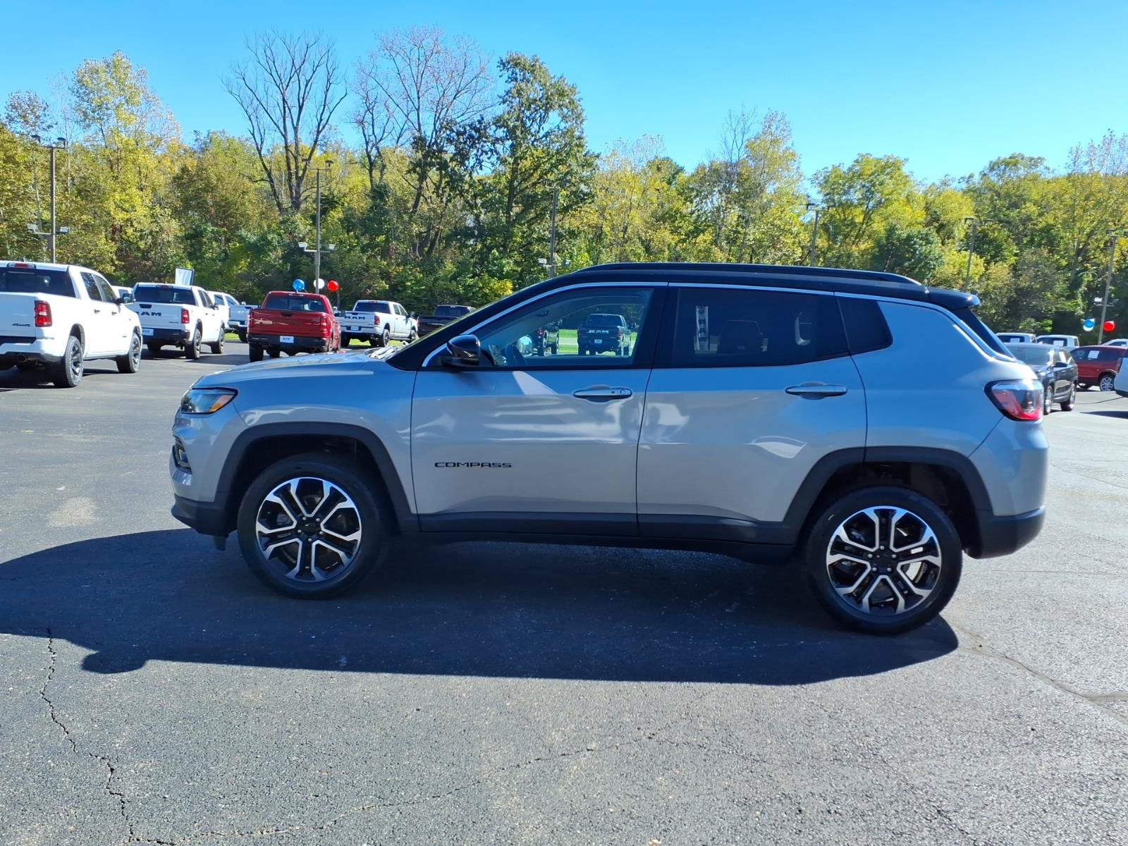 Certified 2022 Jeep Compass Limited AWD/4WD image 4